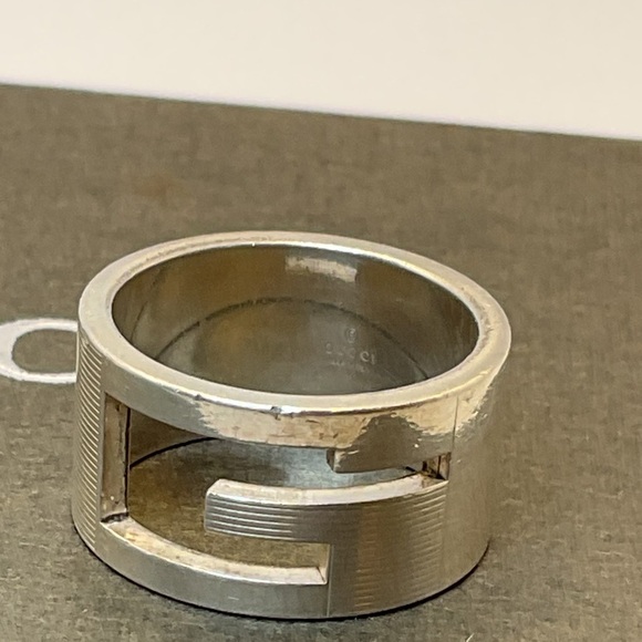 Gucci Silver Band Ring - Picture 7 of 7